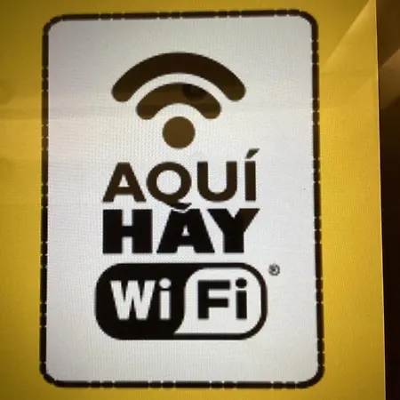 Con Encanto *